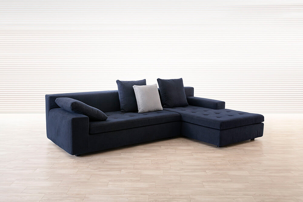 RX-F COUCH SOFA