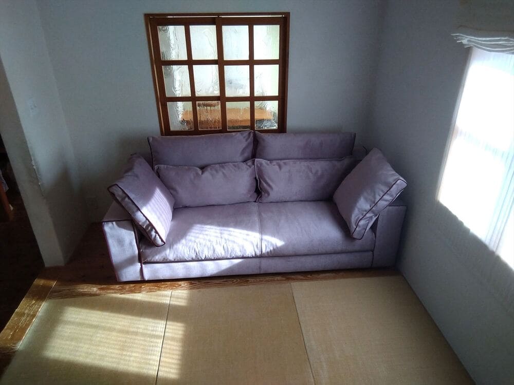 LB SOFA