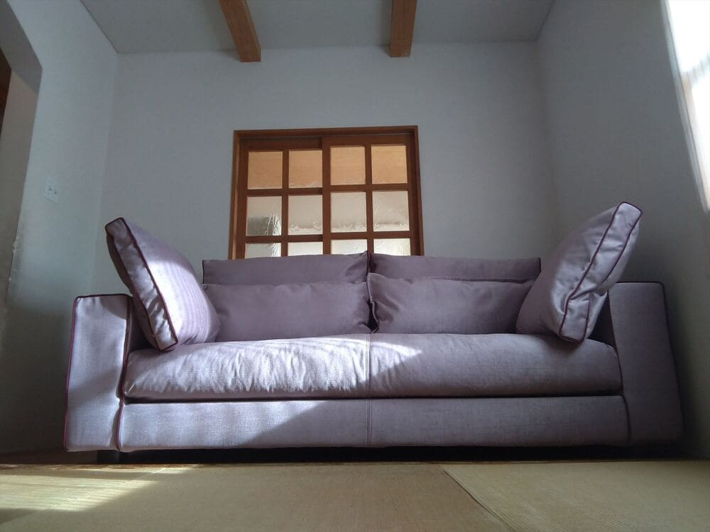 LB SOFA