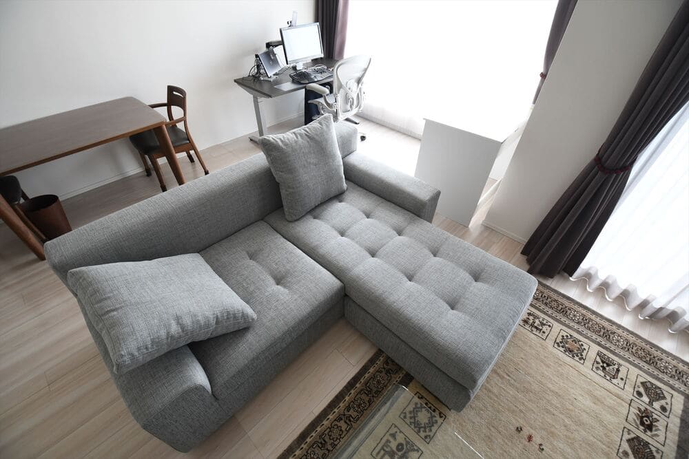 RX-F SOFA