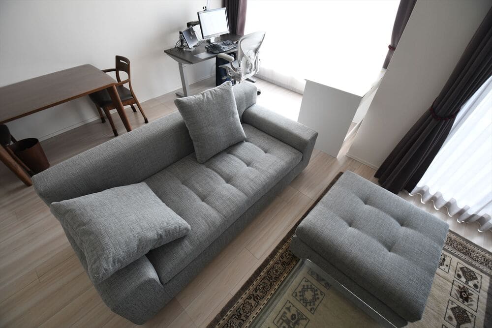 RX-F SOFA