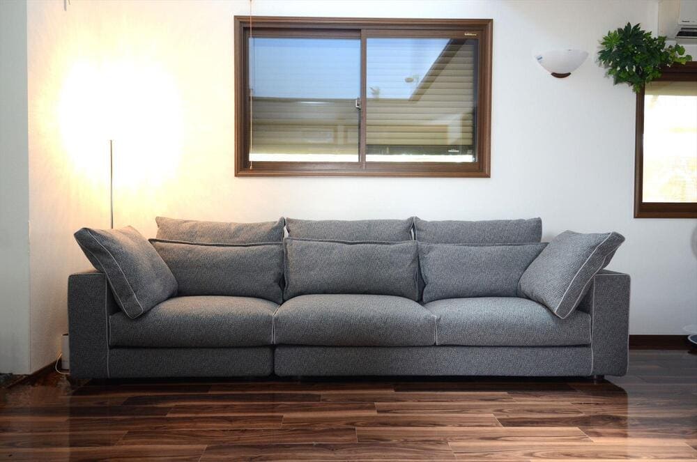 LB SOFA W2860