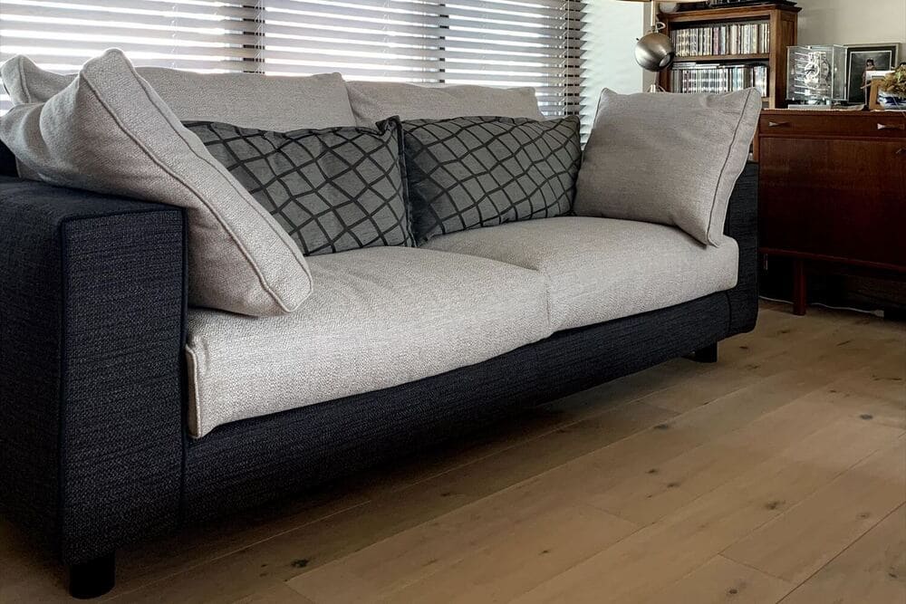 LB SOFA