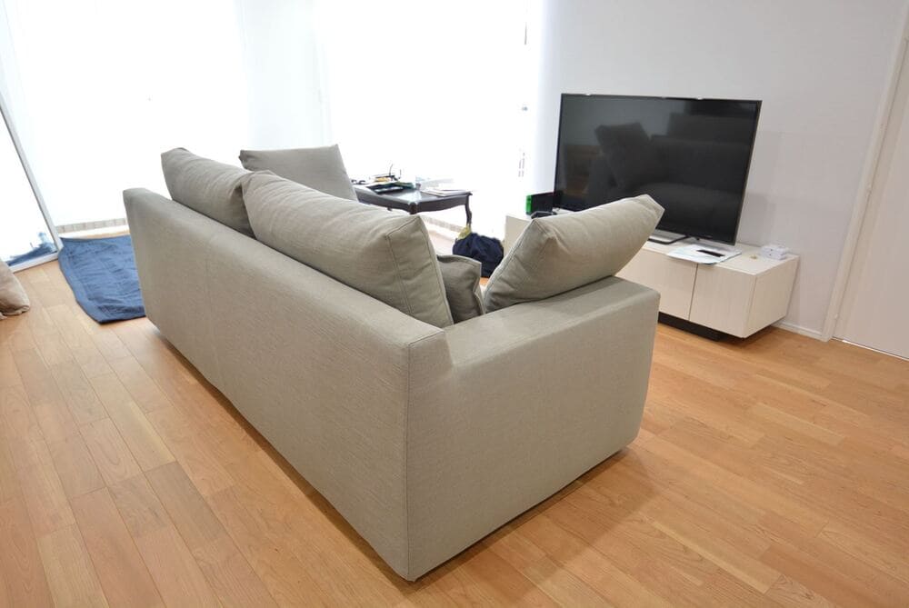 LB SOFA