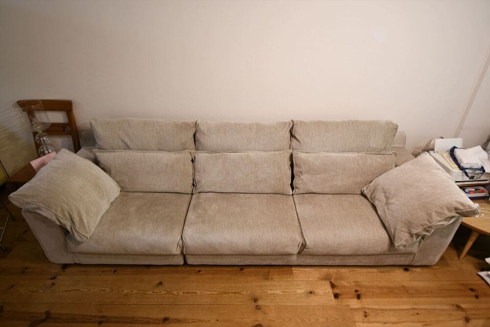 LB SOFA