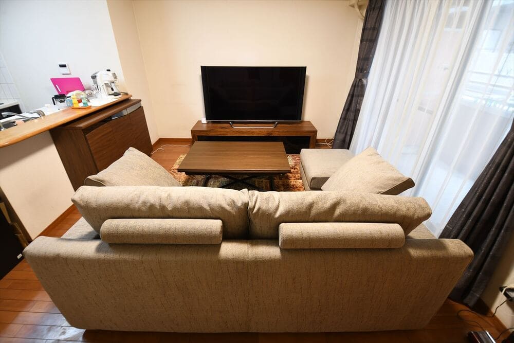 LB SOFA