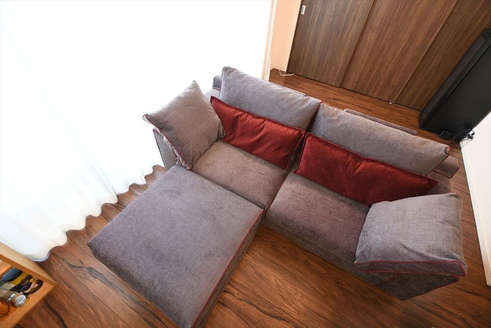 LB SOFA