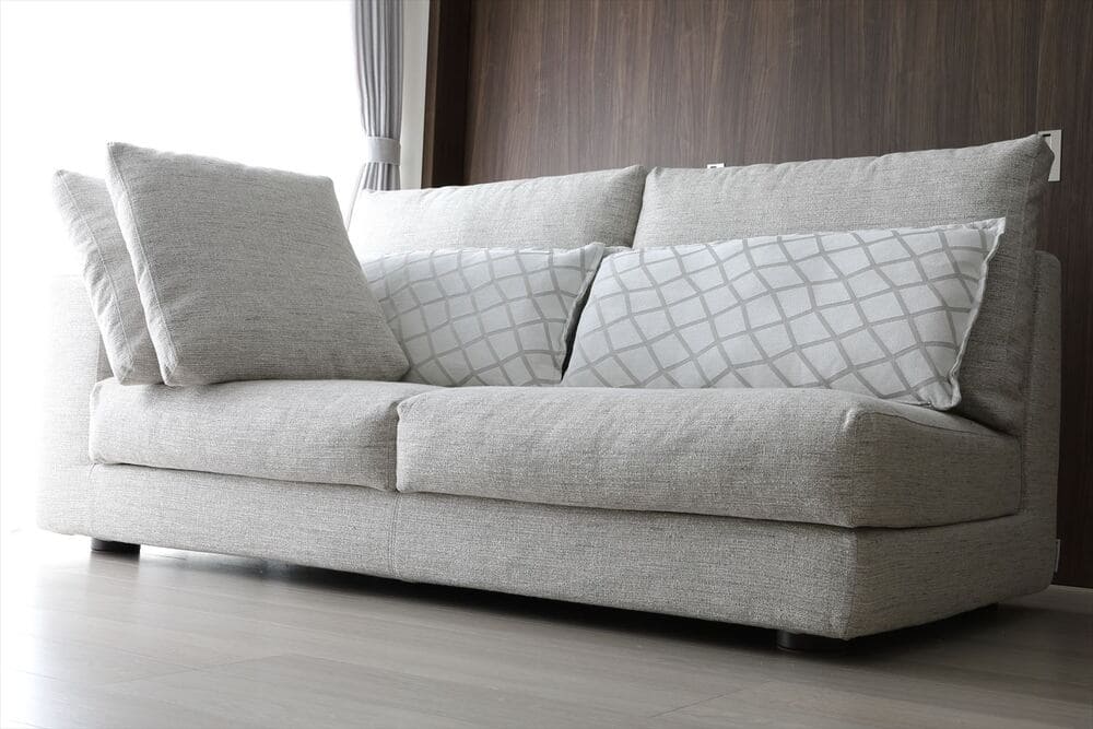 LB SOFA