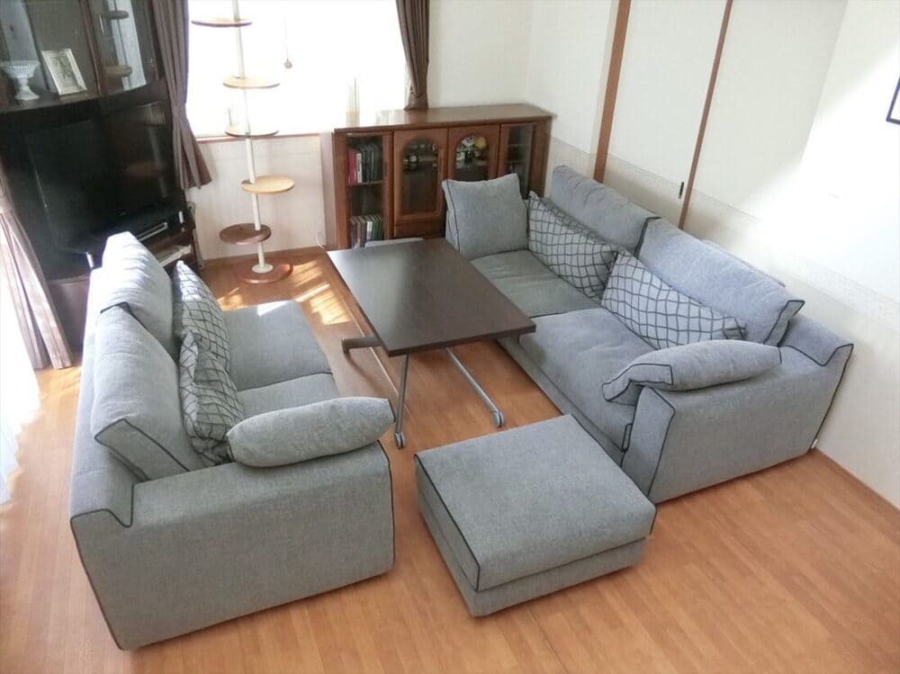 LB SOFA