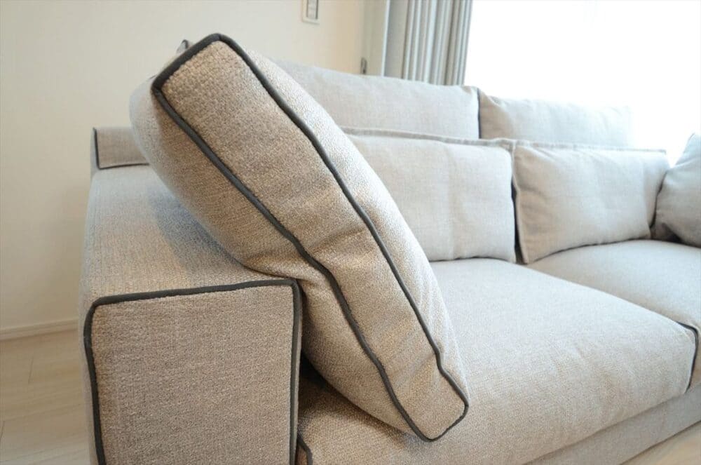 LB SOFA