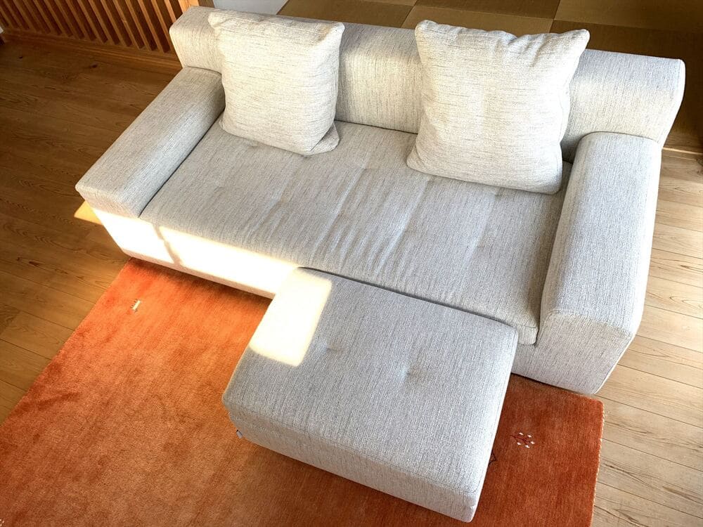 RX-F SOFA