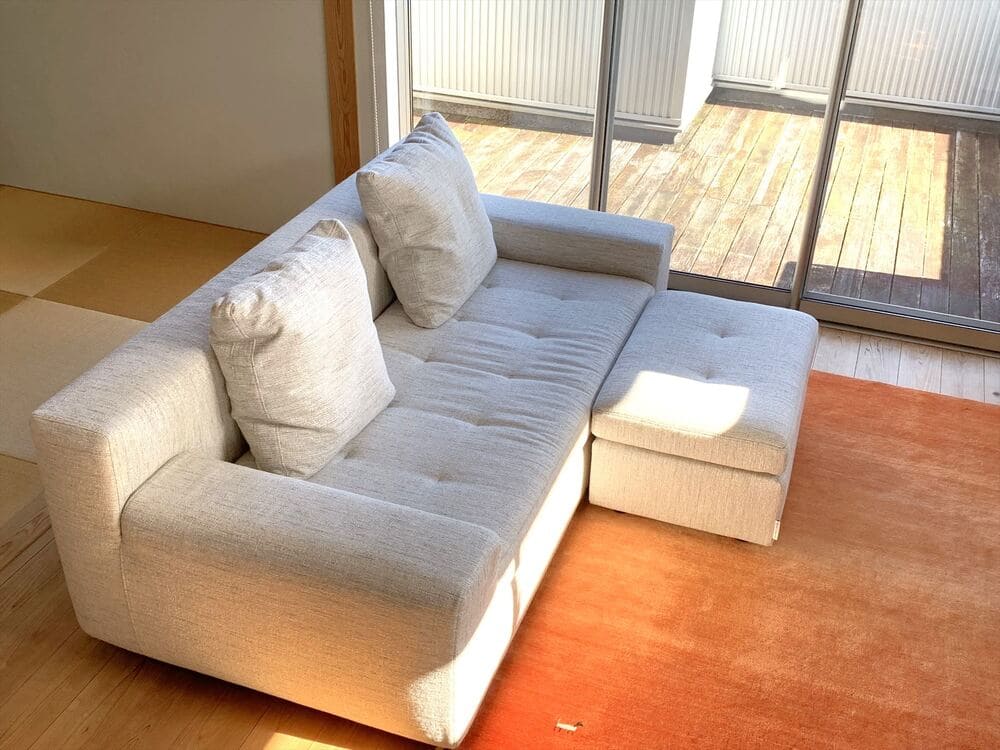 RX-F SOFA