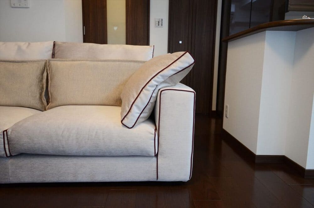 LB SOFA