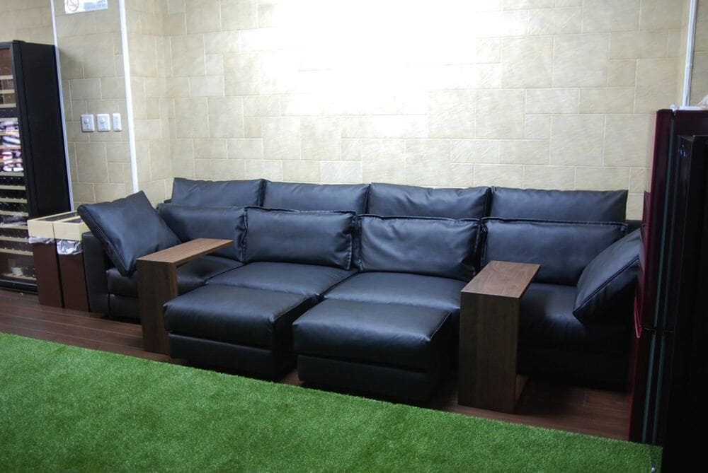 LB SOFA