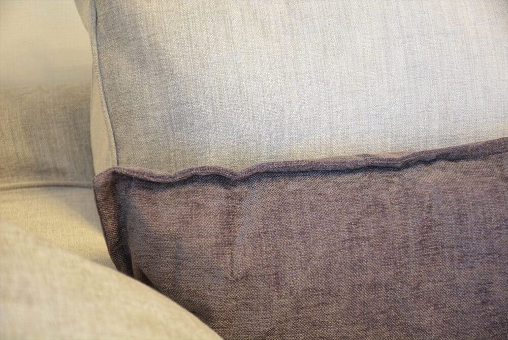 LB SOFA