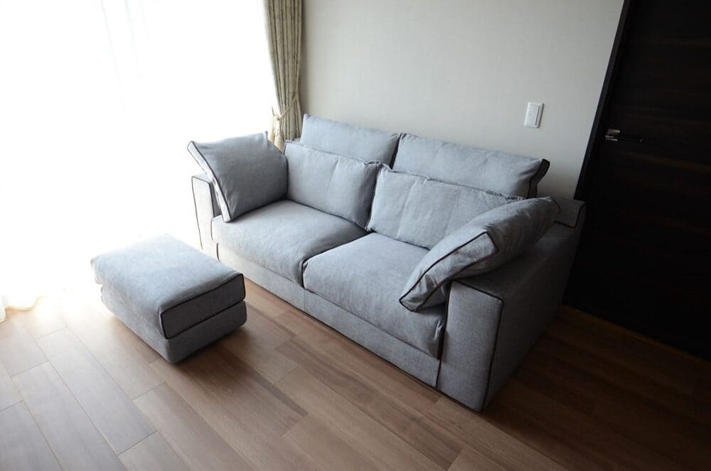 LB SOFA