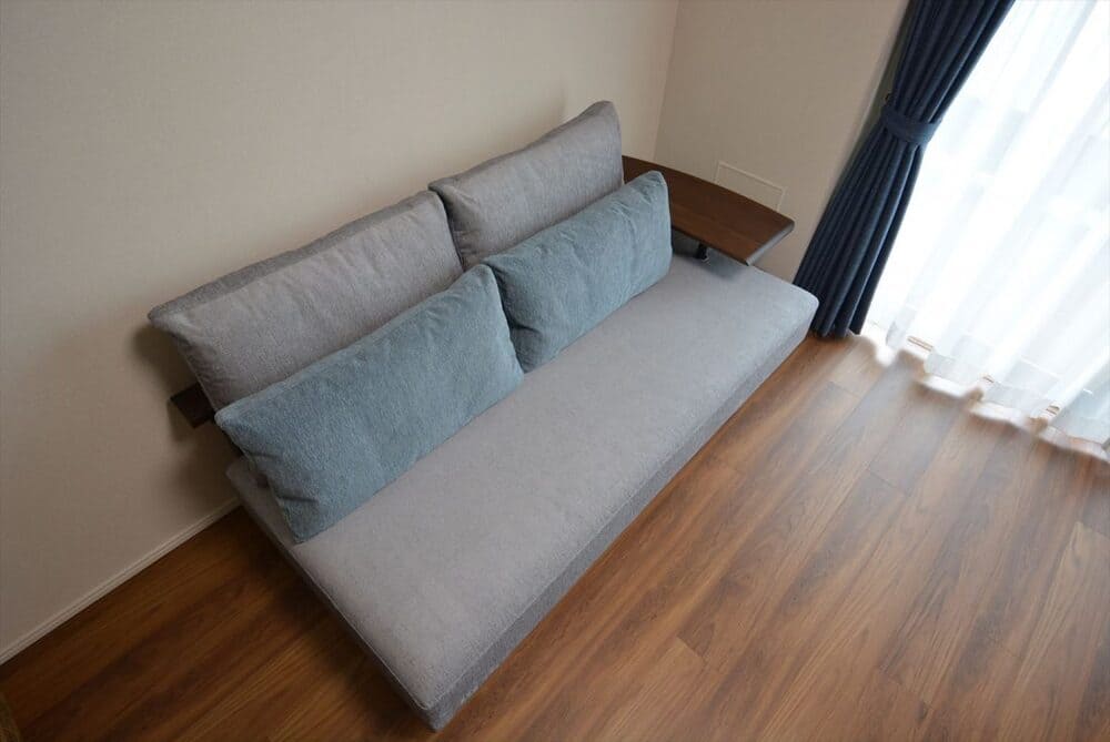 LD SOFA