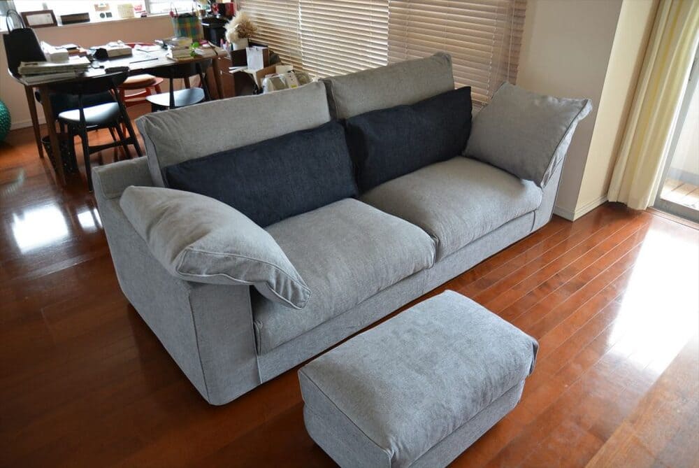 LB SOFA