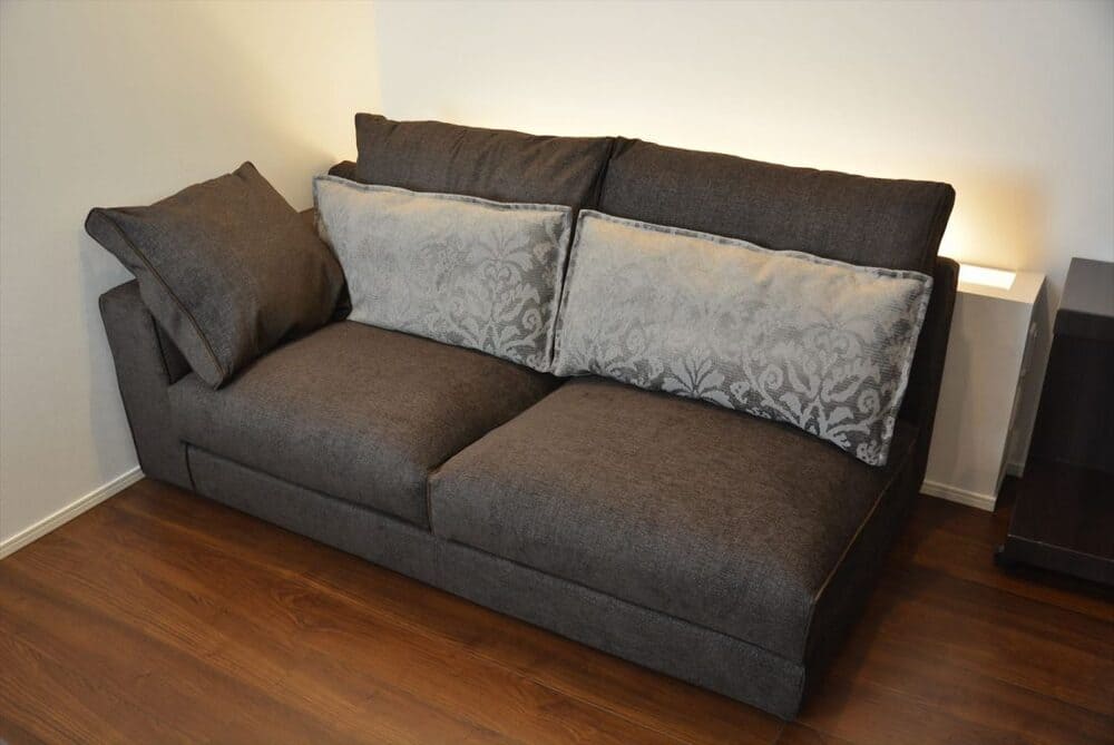 LB SOFA