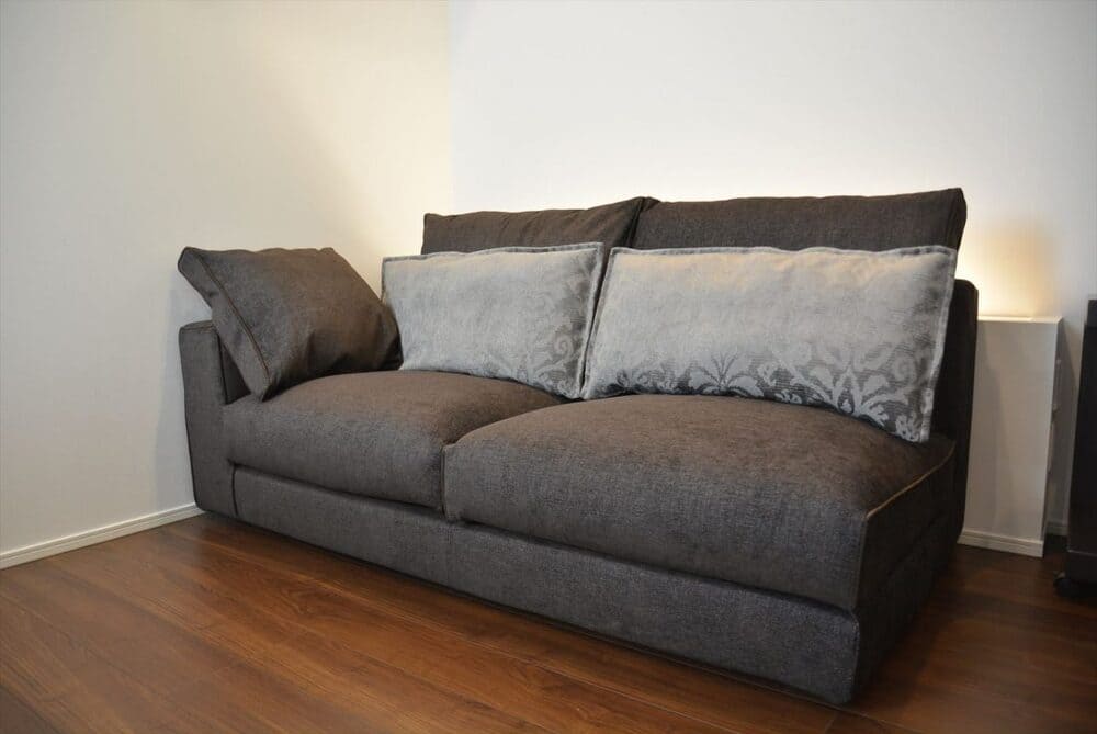 LB SOFA