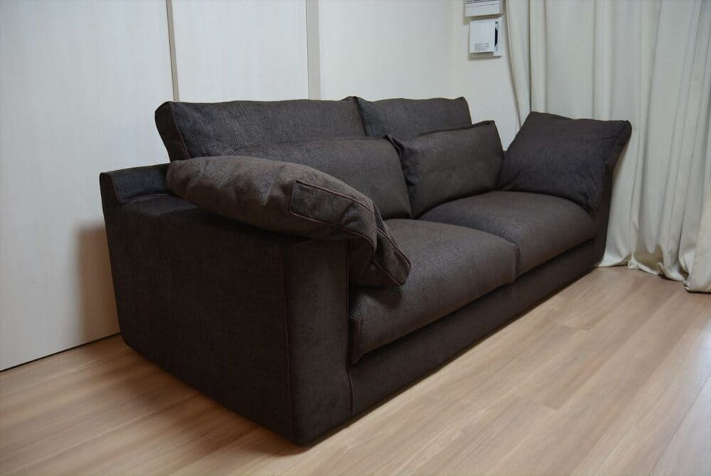 LB SOFA