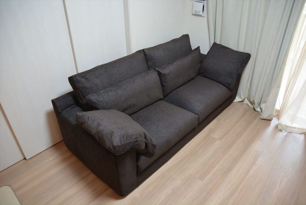 LB SOFA