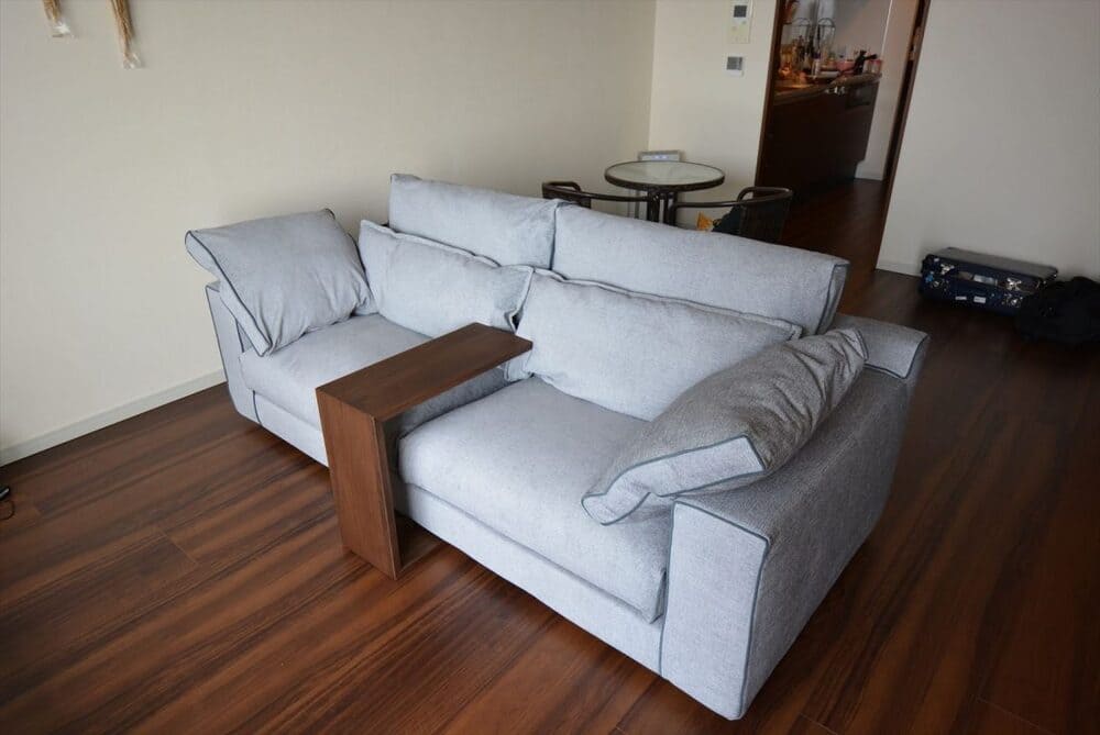 LB SOFA