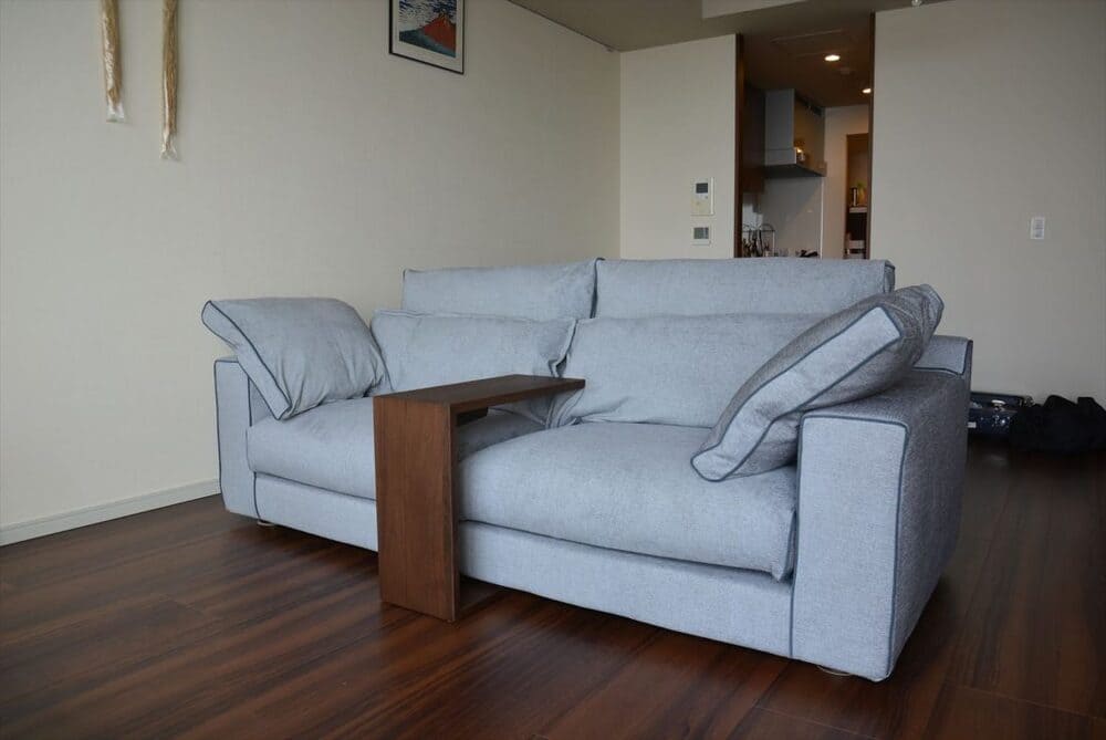 LB SOFA