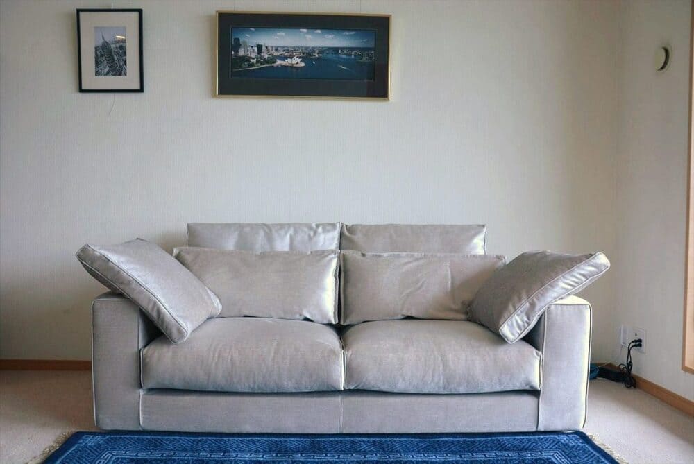 LB SOFA