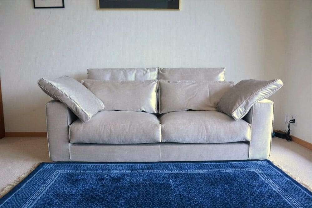 LB SOFA