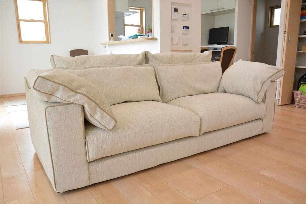 LB SOFA