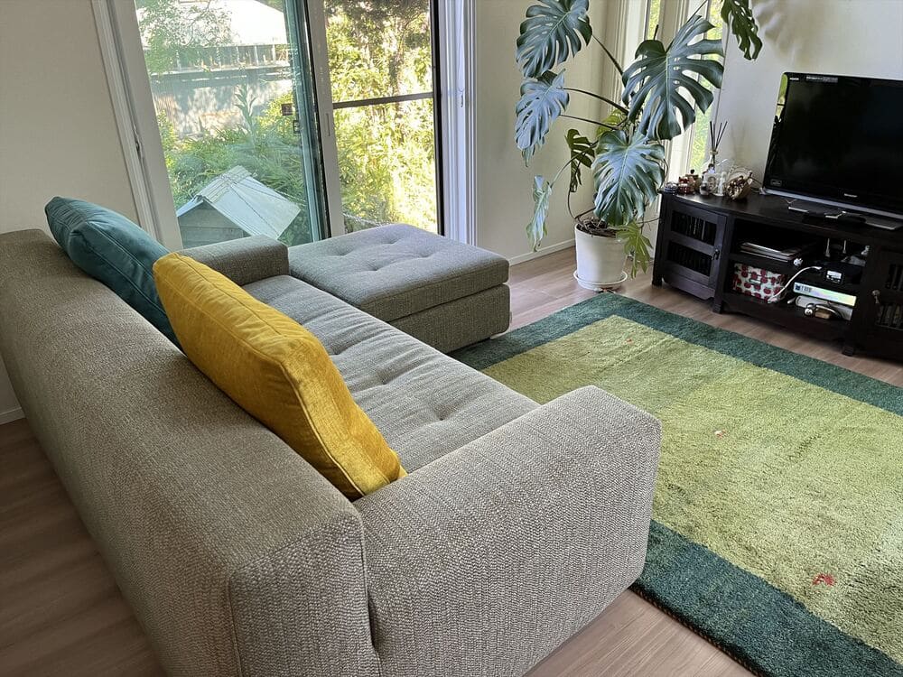 RX-F SOFA