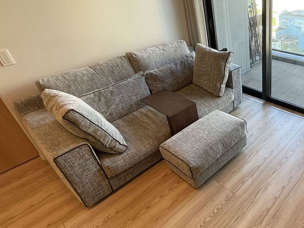 LB SOFA