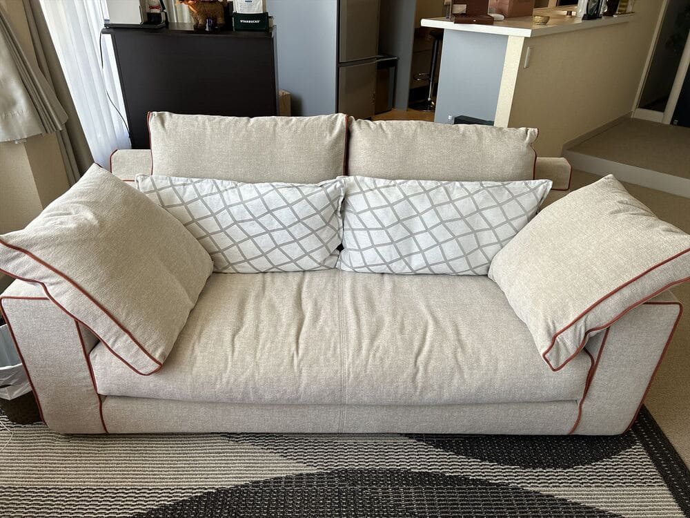 LB SOFA