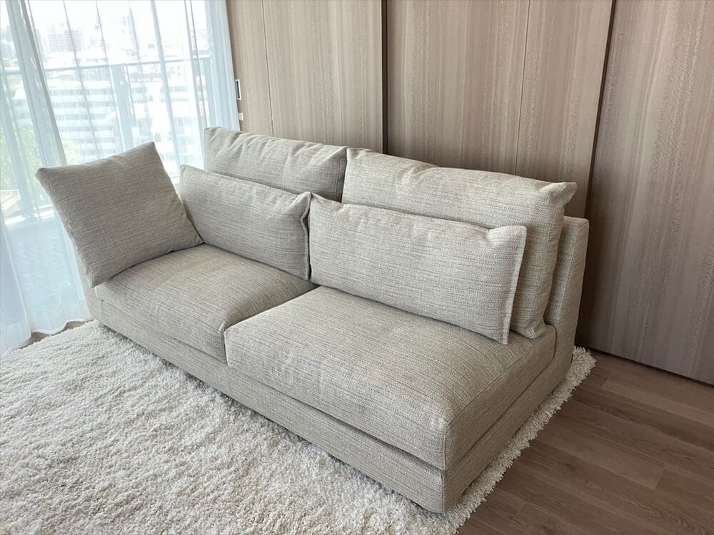 LB SOFA