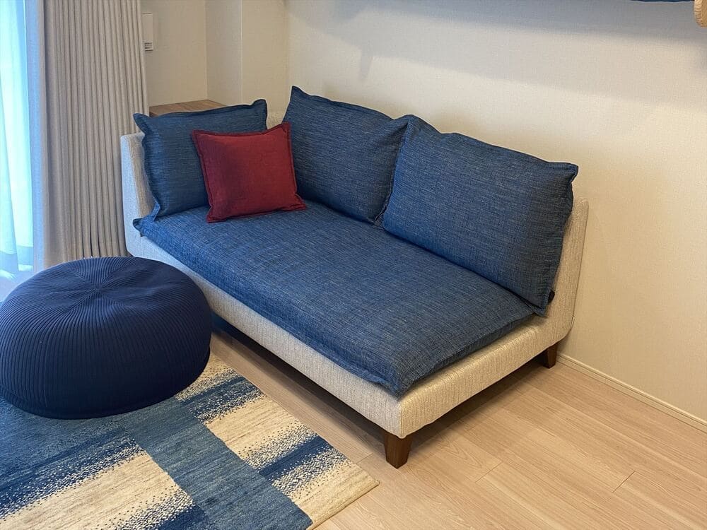 RX-G SOFA