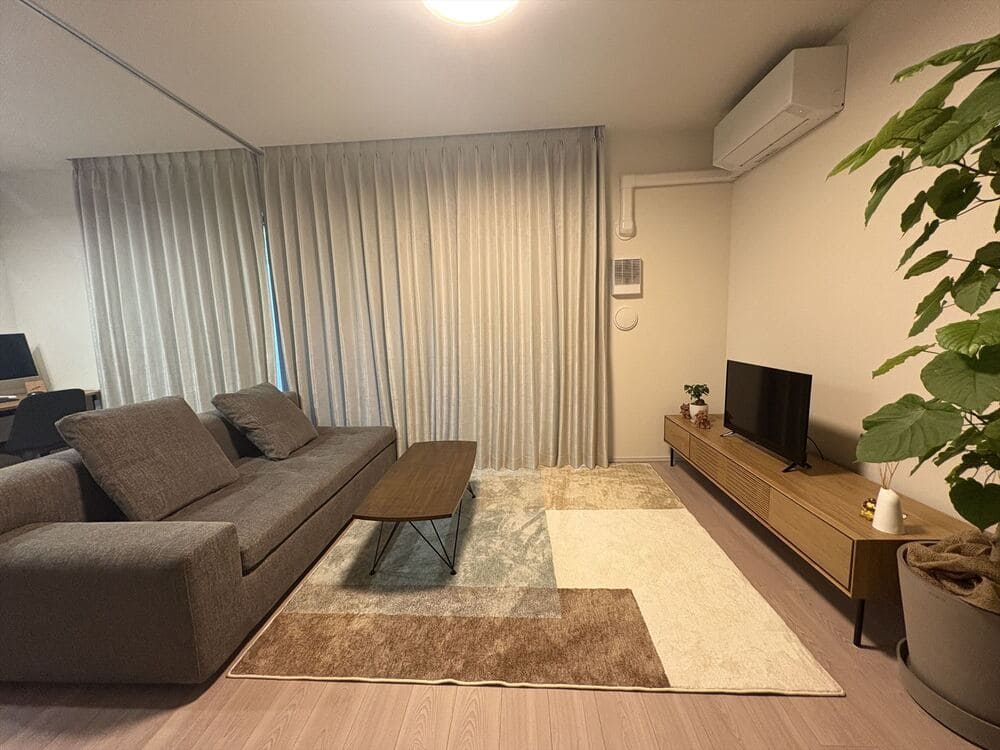 RX-F SOFA