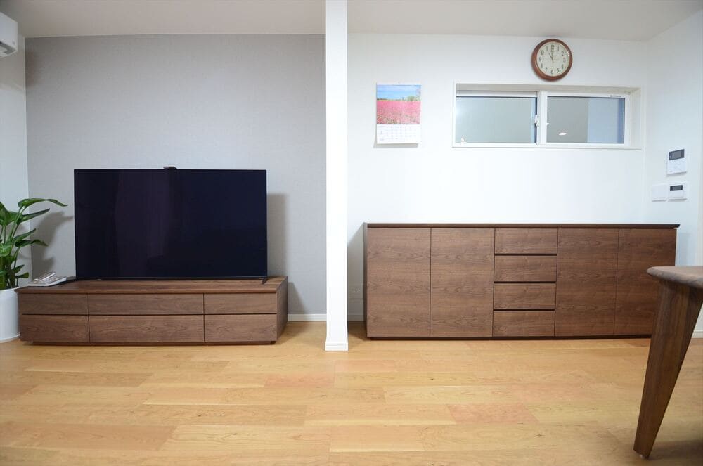 TBL TVボード、オーダーキャビネット