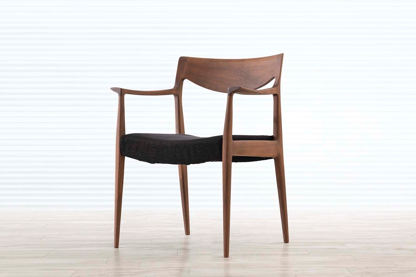 凛-RIN- アームチェア