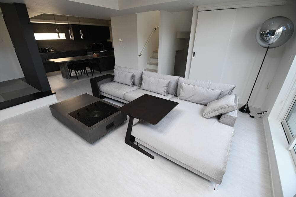 PJ カウチソファとTC-205A