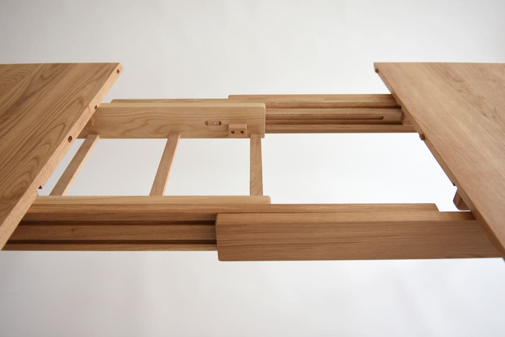 天然木無垢材伸長式ダイニングテーブル「Classic（クラシック）」