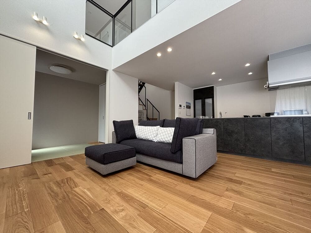 LB SOFA