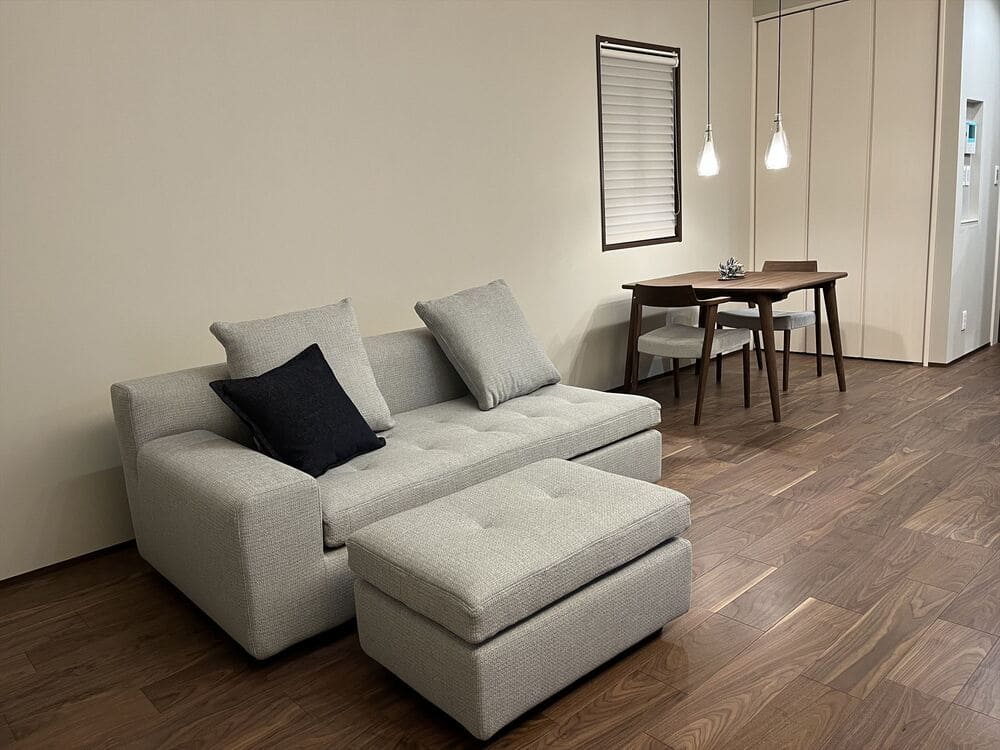 RX-F SOFA