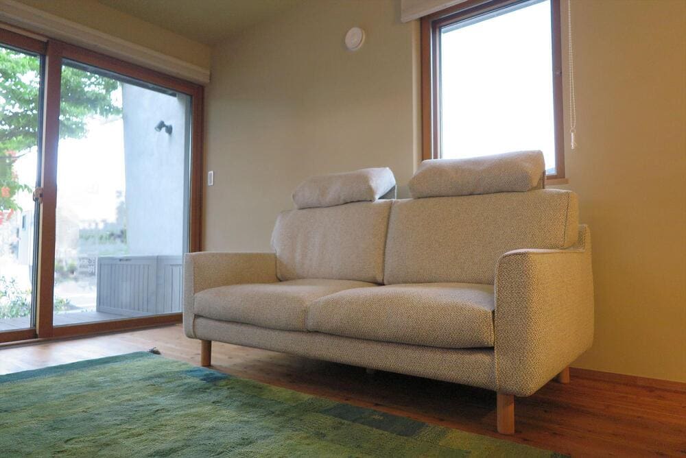 PG SOFA