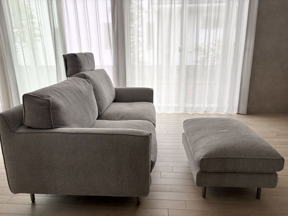 PG SOFA