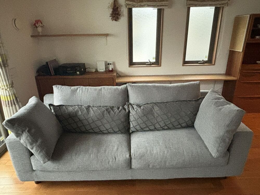 LB SOFA