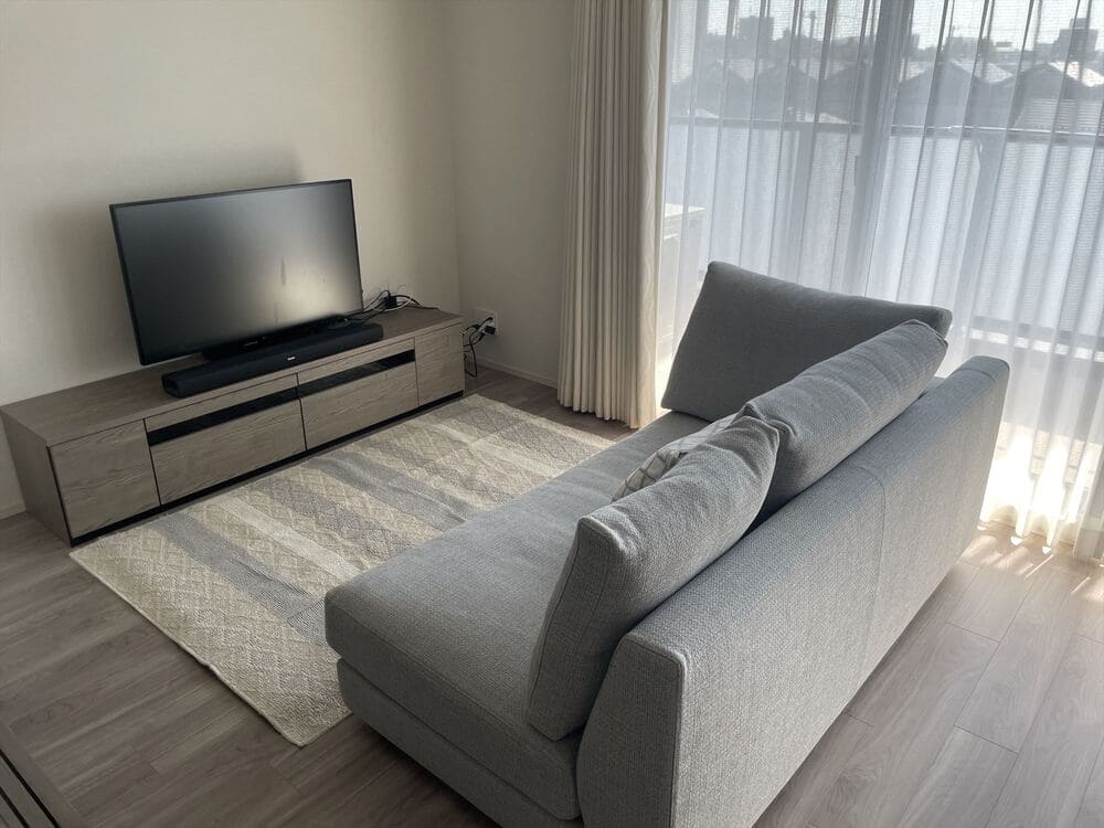 LB SOFA