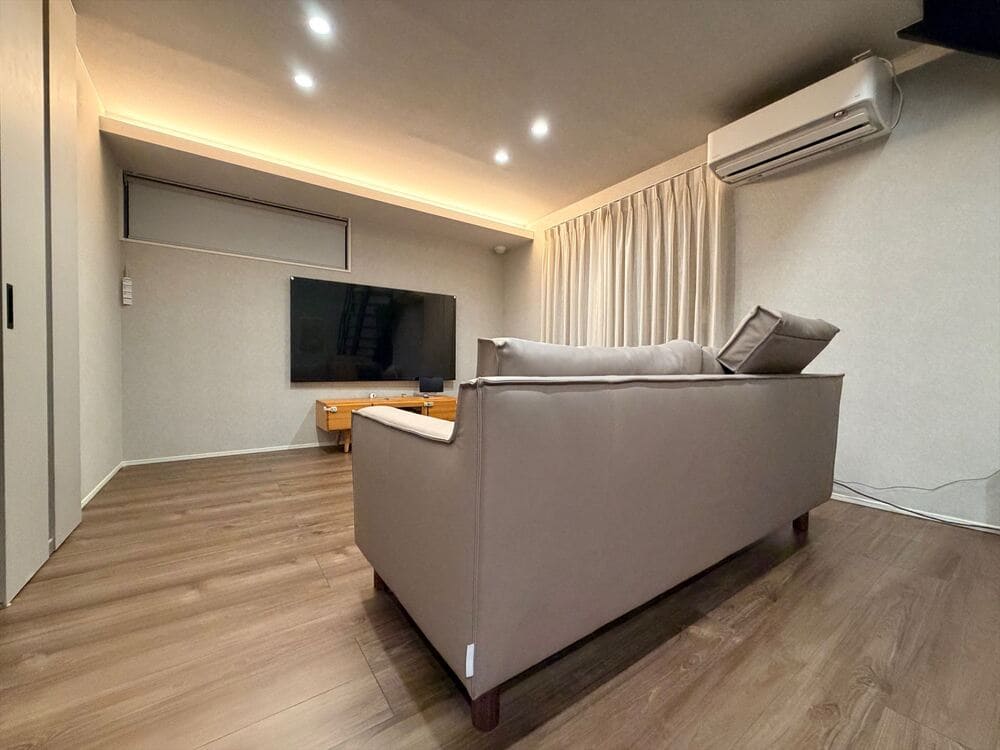 RX-D SOFA